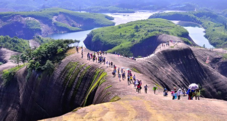 郴州十大著名景點(diǎn)推薦，湖南郴州旅游十大必去景區(qū)